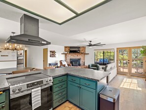 Fridge, microwave, oven, stovetop - Ranch-Style Retreat w/ Hot Tub, Game Room & Views! (Mariposa)