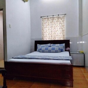 ห้องคลาสสิกสตูดิโอ, ระเบียง, วิวเมือง