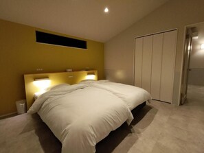 Luxury Villa, 3 Bedrooms, Mountain View | Blackout drapes, free WiFi - Refwind (Kyonan)