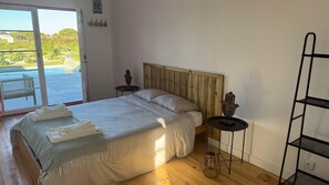 7 bedrooms, iron/ironing board, WiFi, bed sheets - Quinta Maria Cotovia - Porto Covo (Porto covo)