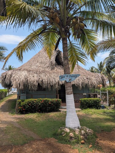 Tranquil total cabana and beach front property in San Bernardo del Viento