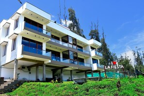 Exterior - La Fiesta Resorts (Kodaikanal)