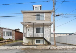 Exterior - Beautiful 1-bedroom apartment with AC in charming Gatineau (Gatineau)