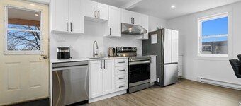 Beautiful 1-bedroom apartment with AC in charming Gatineau