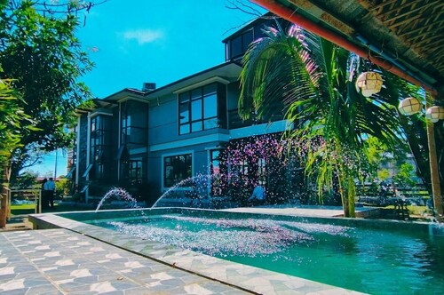 Aesthetic Dream Mansion | Grand Interiors | Near Airport & BGC