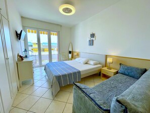 Deluxe Apartment, 2 Bedrooms - Apartment in Porto Santa Margherita Near Beach (Caorle)
