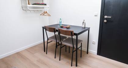 Relaxing 2 Private Rooms Close to Center