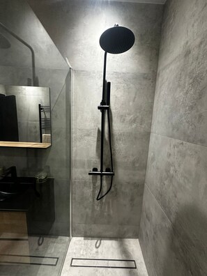 Shared bathroom - Relaxing 2 Private Rooms Close to Center (Ghent)