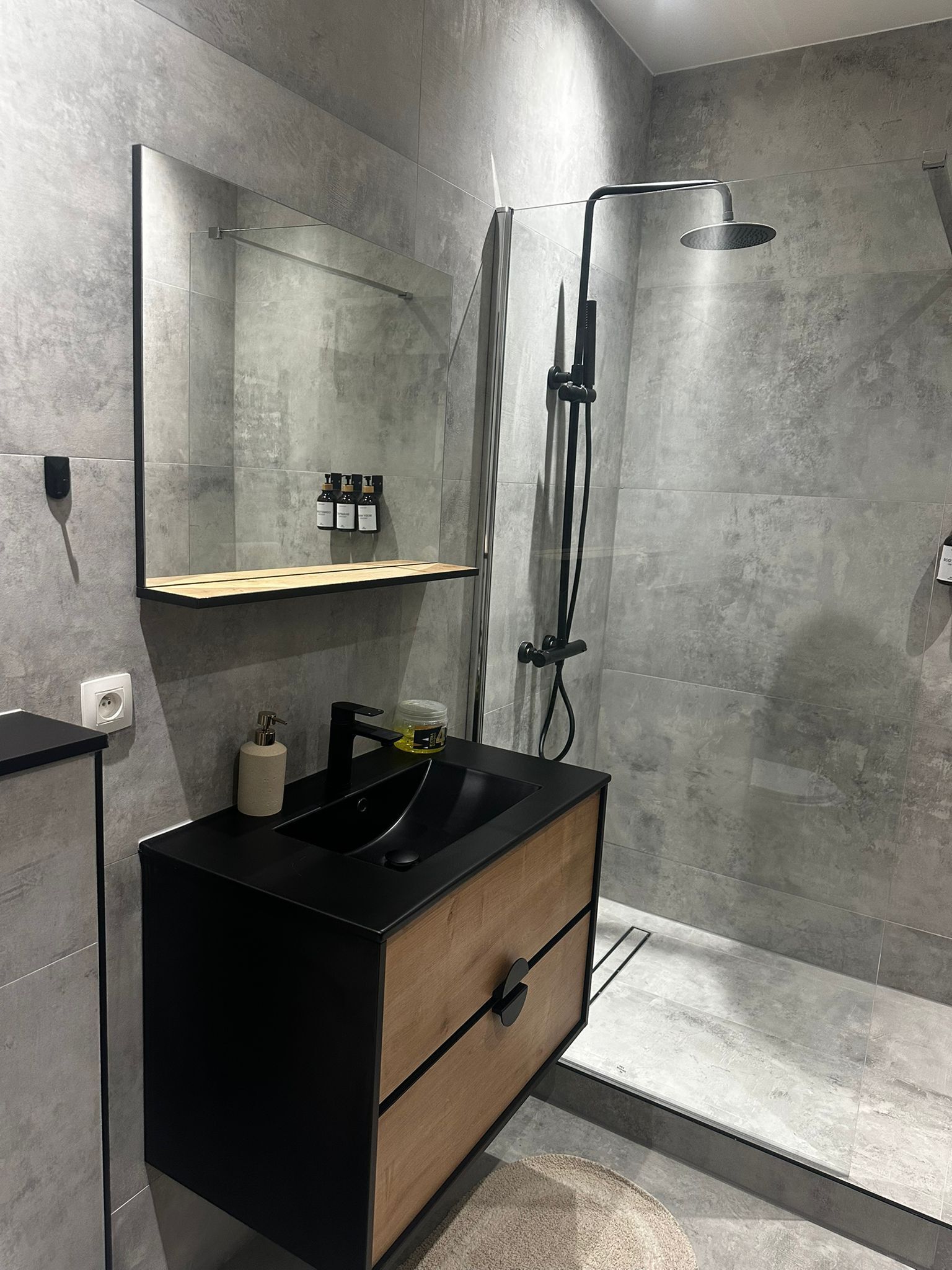 베이직 아파트 | 공용 욕실