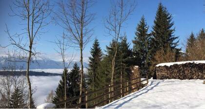 Unique villa at 950m with stunning views of Lake Ossiach & Karawanken.