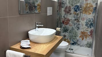 Deluxe kamer | Badkamer