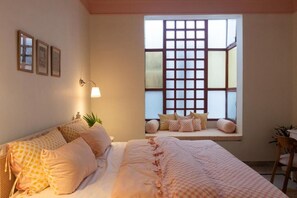 Habitación Deluxe doble | Tabla de planchar con plancha y wifi gratis