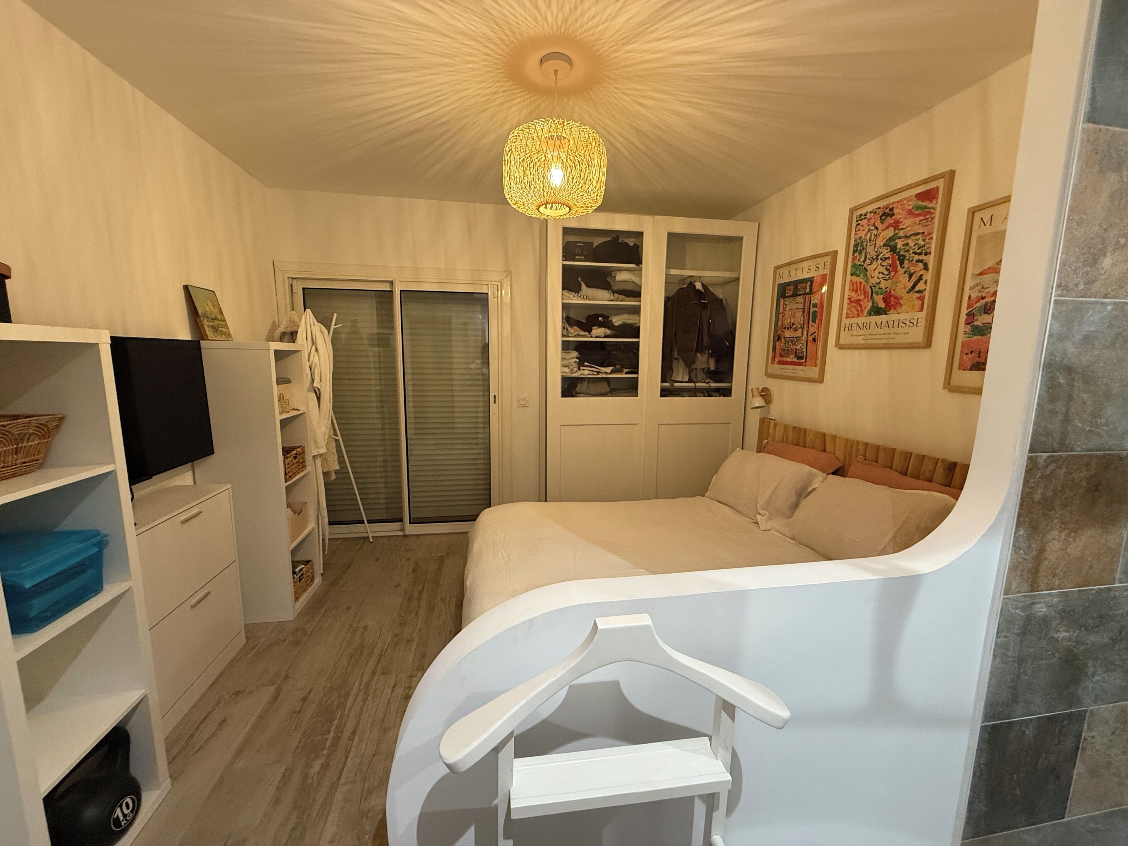 3 Schlafzimmer, Schreibtisch, Bügeleisen/Bügelbrett, kostenloses WLAN