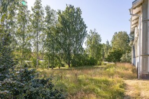 Property grounds - Elegant 8BR Mansion Retreat (Delsbo)