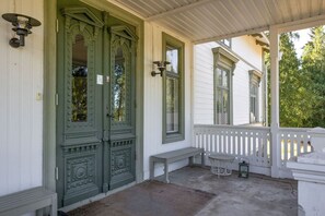 Exterior detail - Elegant 8BR Mansion Retreat (Delsbo)