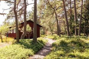 Exterior - Authentic Swedish Family Home in the Archipelago (Stavsnäs)