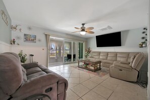 Casa familiar, 3 dormitoris, vistes al riu | Sala d'estar