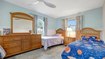 Family House, 3 Bedrooms, River View