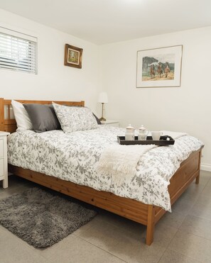 1 chambre, bureau, fer et planche à repasser, Wi-Fi gratuit