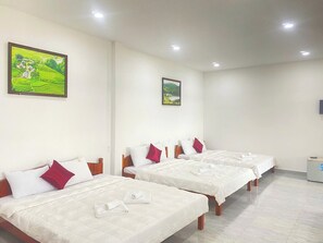 Room - Uhouse - KELLY Thao Dien Apartment (Phong Nha)