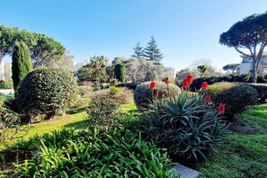 Property grounds - Alyoné : Studio prémium (Antibes)