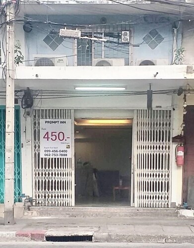 Prompt Inn Chareonkrung