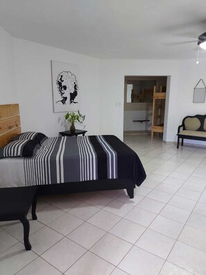 Room - Delightful ground floor 2-bedroom apartment with AC and pool in Playa Encuentro (Playa Encuentro)