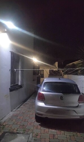 Property grounds - Adventure Cape Town 1 (Cape Town)