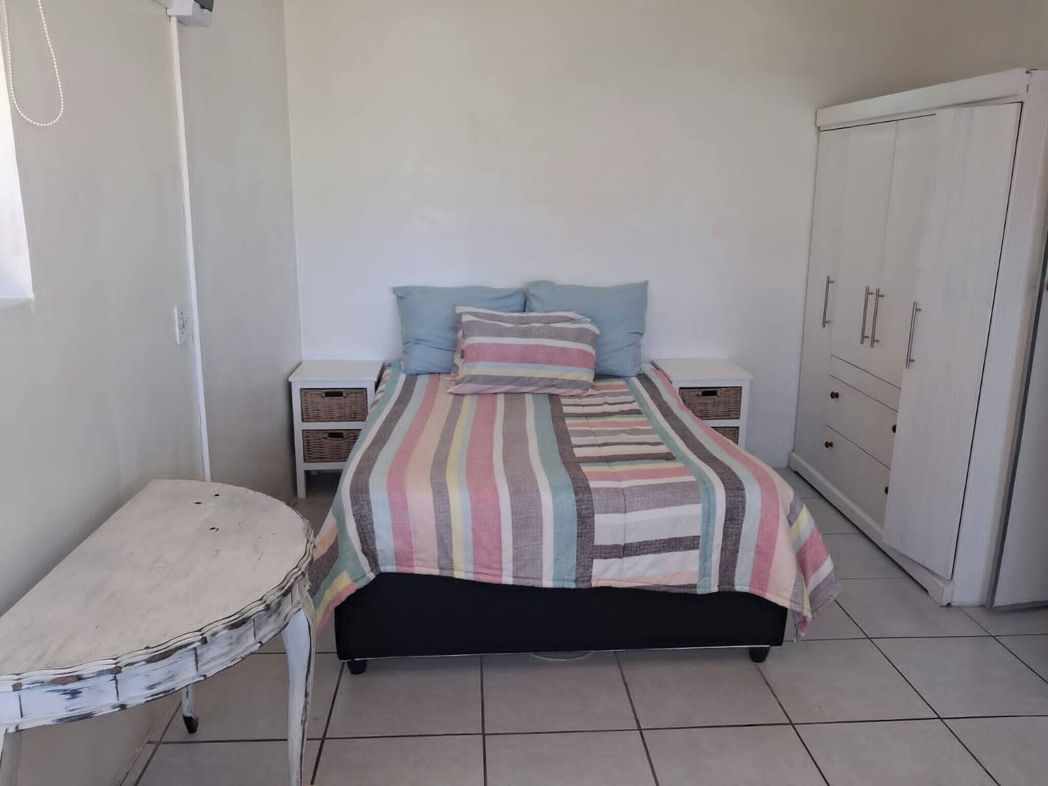 1 bedroom, iron/ironing board, internet