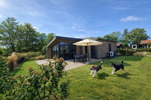 Exterior - Vrbo Property (Hulshorst)