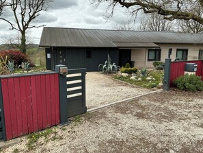 Exterior - Vrbo Property (Monflanquin)