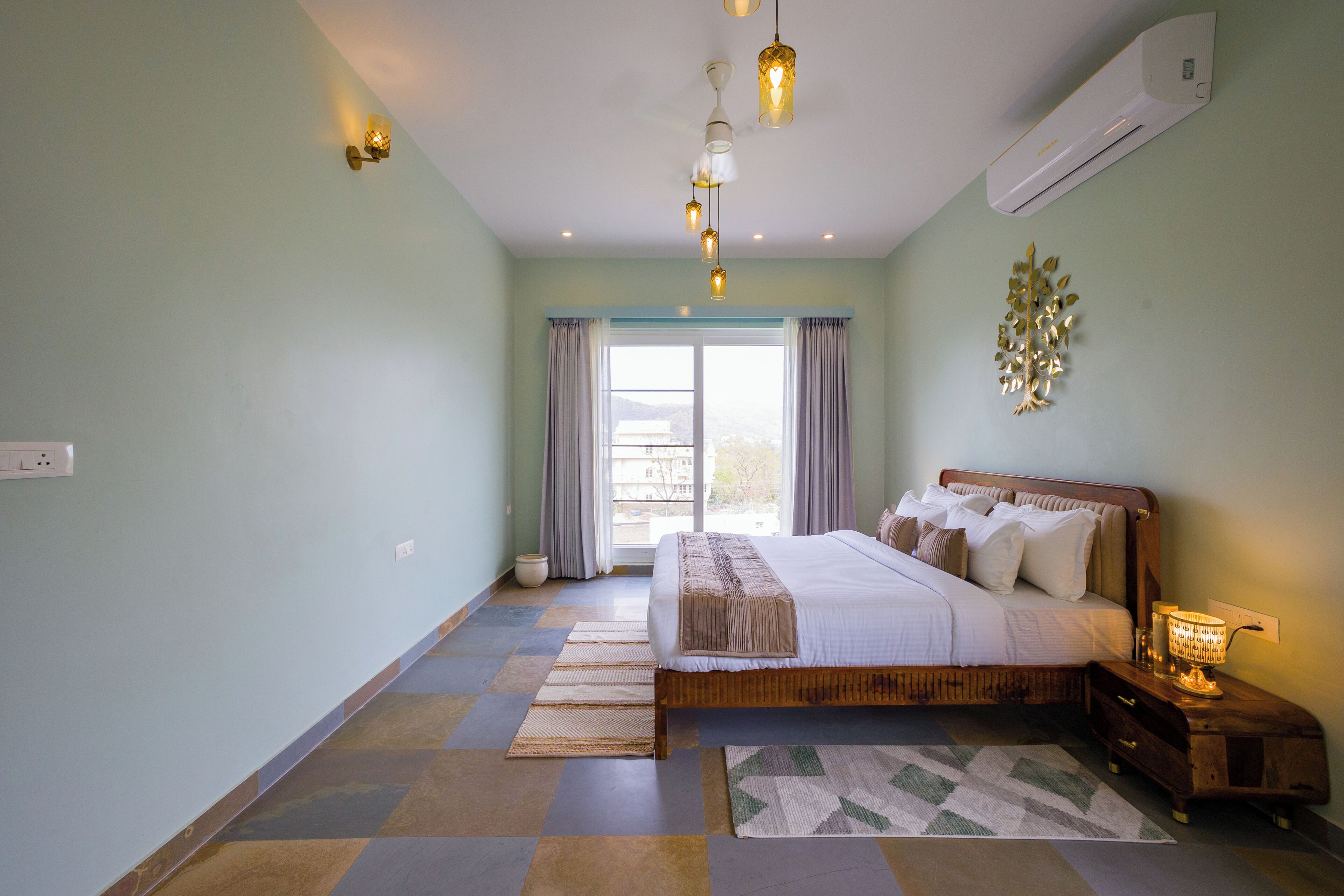 Deluxe Villa, Pool View | Iron/ironing board, free WiFi