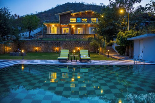 ELIVAAS Festiva Mansion 3 BHK Villa 