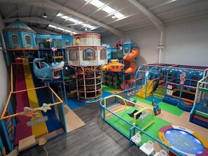 Children’s area - Unity Holiday Resort - Holiday Accommodation 15970 (Burnham-on-Sea)