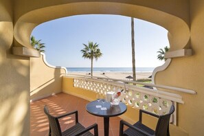 Outdoor dining - AP Oriental Beach - Adults Only (Portimão)
