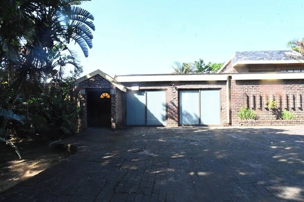 Room, Multiple Bedrooms, Accessible, Smoking | Exterior - Room-luxurious Beachfront B&B in East Lo (East London)