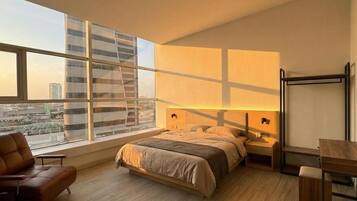 Suite Deluks, balkon, pemandangan kota