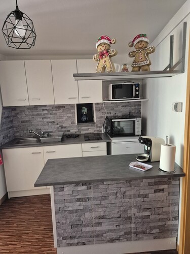 Le repaire des manalas, apartment ideally located for visiting our region