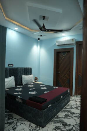 Room - Elite Luxury 3BHK Penthouse Modern Living with Premium Amenities (Lucknow)