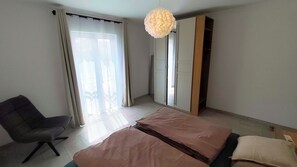 4 chambres, fer et planche à repasser, Wi-Fi