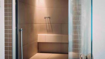 Towels, soap, shampoo, toilet paper