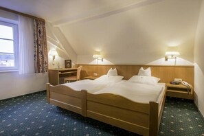 Triple Room - Gasthof Hotel Diem (Krumbach (Schwaben))