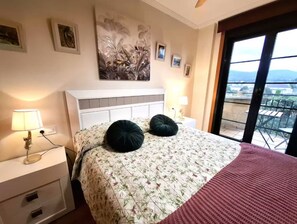 Room - Vrbo Property (A Insua)