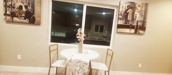 Cozy 2-bedroom house in tranquil Danville with AC