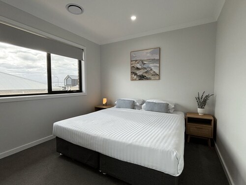 Wyoming Getaway Two - Sleeps 8