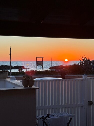 Fiumicino sea view|Relax&Comfort Near the airport and Fiera di Roma