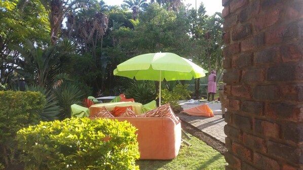 Room, Multiple Bedrooms, Patio | Garden - Room-charming B&B Room With Private Entr (East London)