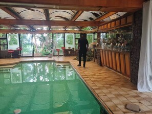 Zimmer, Mehrere Schlafzimmer, Terrasse | Pool