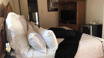 Room, Multiple Bedrooms, Patio