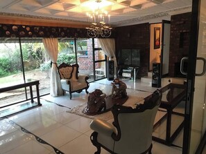 Room, Multiple Bedrooms, Patio | Interior - Room-charming B&B Room With Private Entr (East London)